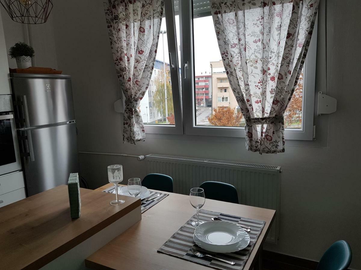 자그레브 Apartman Kety 아파트 외부 사진